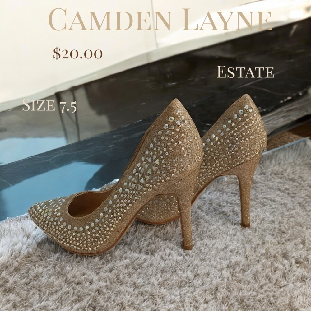 Camden Layne Rose Gold Women's Heels - Picture 3 of 3
